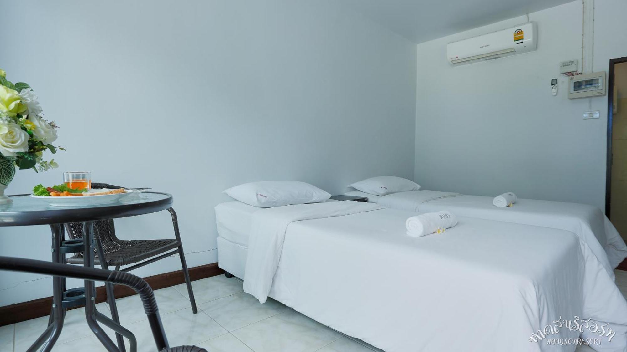 Haadson Resort Bang Saphan Noi Bagian luar foto